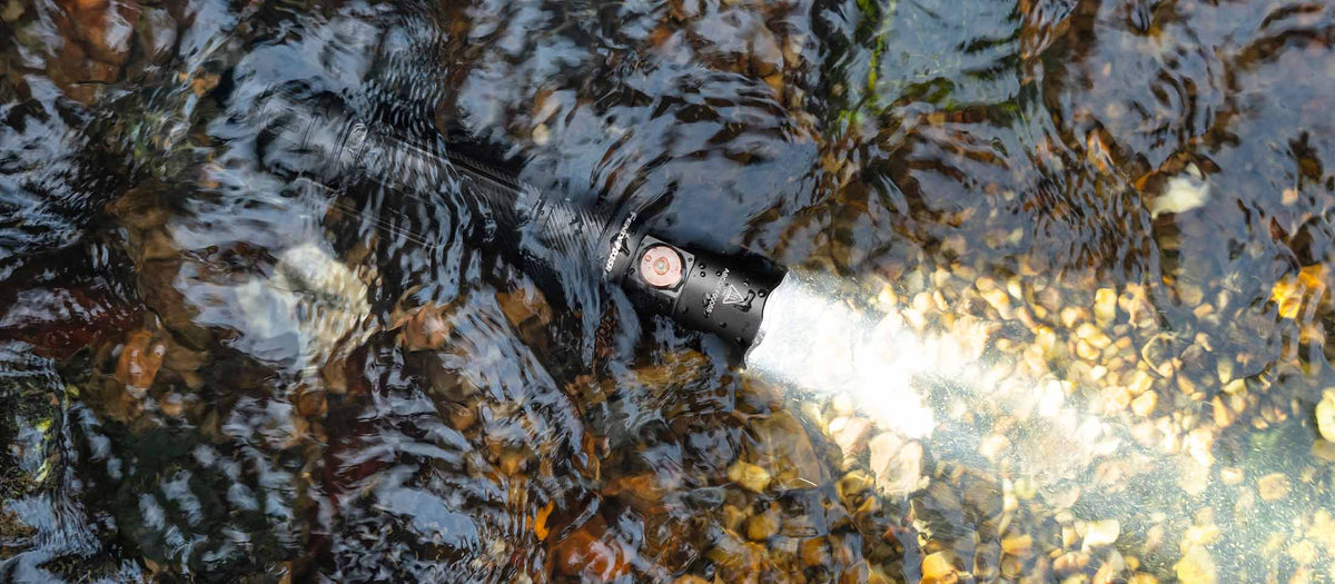 How to Tell if a Flashlight is Durable - Key Features - Fenix Lighting