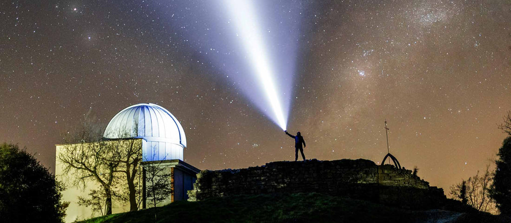 Spotlight vs. Floodlight - Fenix Lights Features Explained - Fenix Lighting