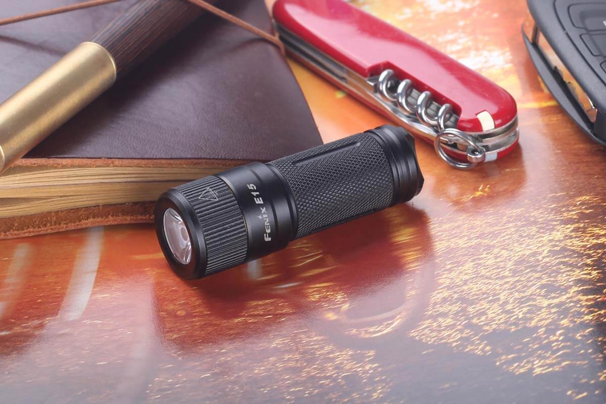 fenix e15 led flashlight