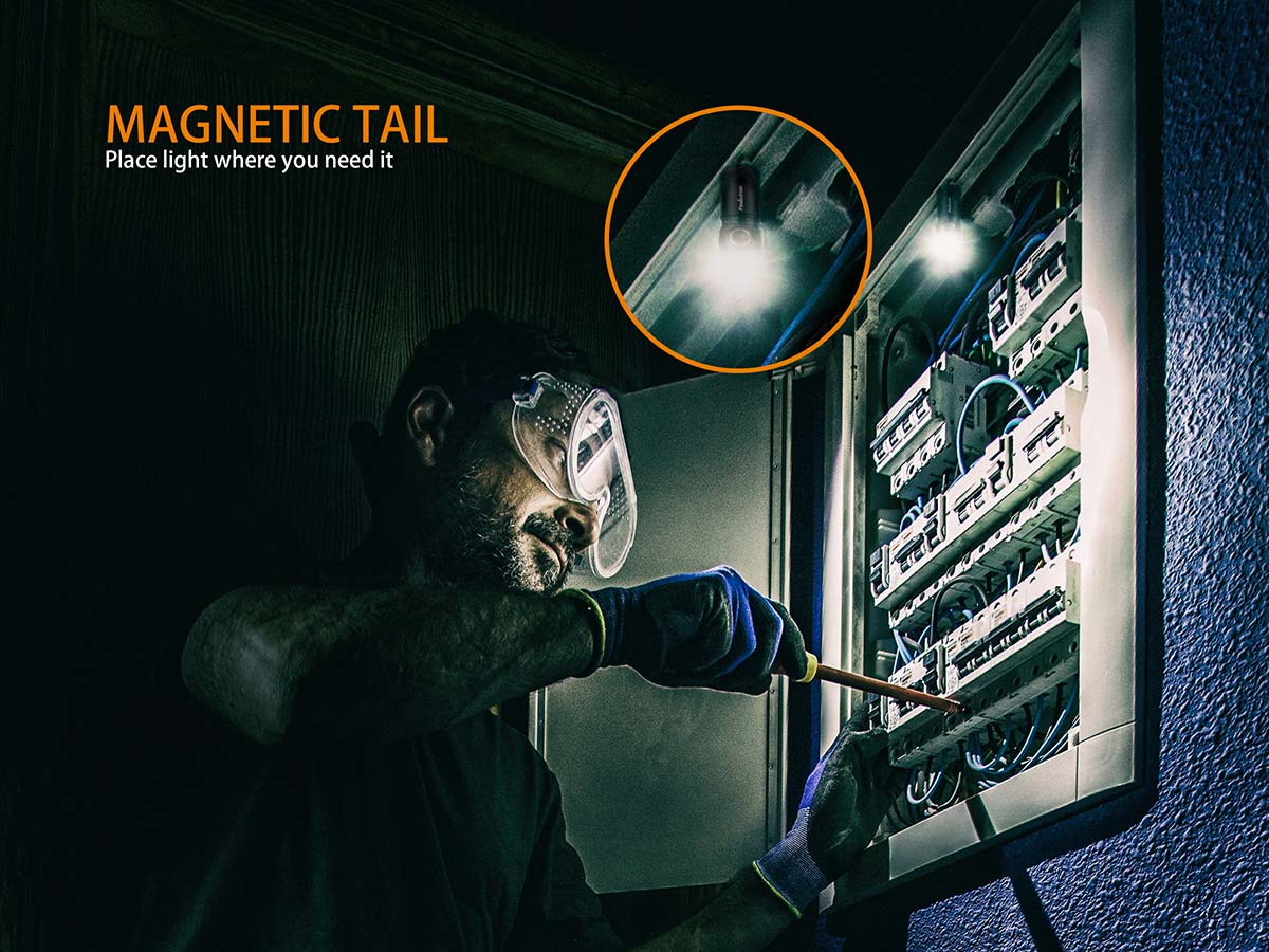 Fenix E18R Rechargeable EDC Flashlight