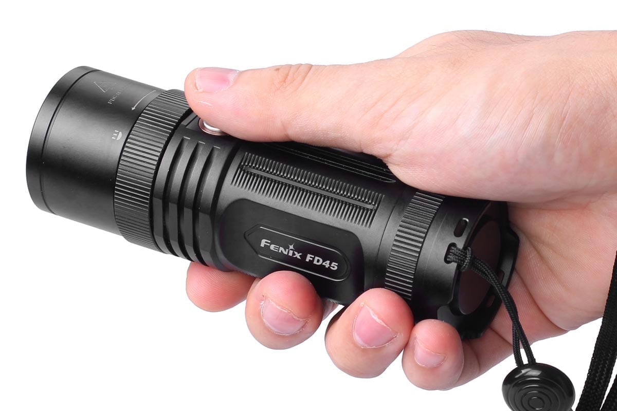 fenix fd45 focus flashlight size