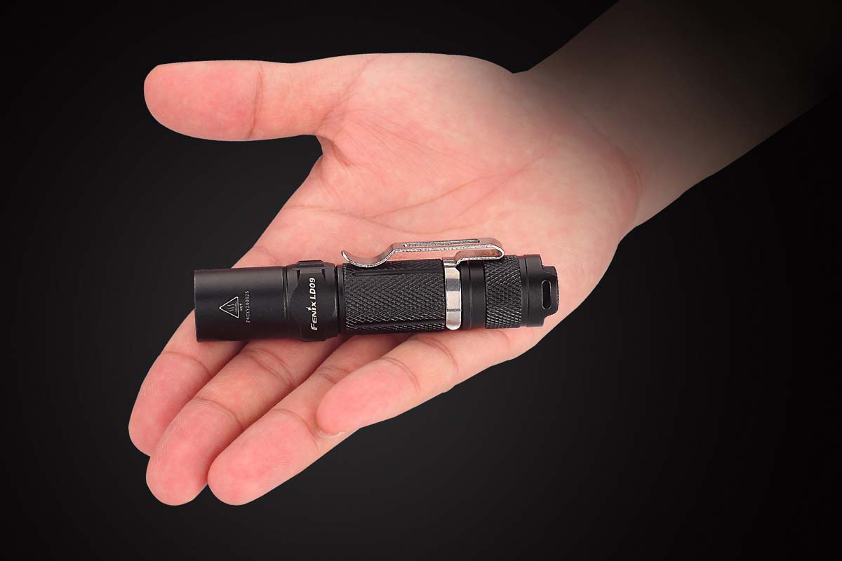 fenix ld09 led flashlight compact small size