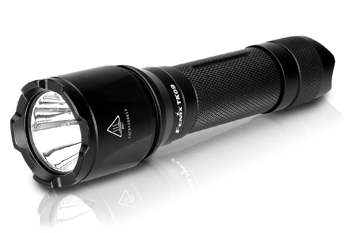 Fenix-TK09-LED-Flashlight