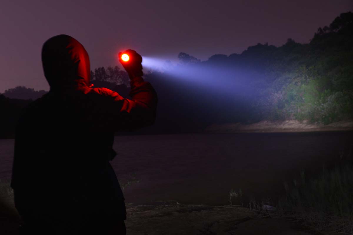 fenix tk47ue flashlight beam