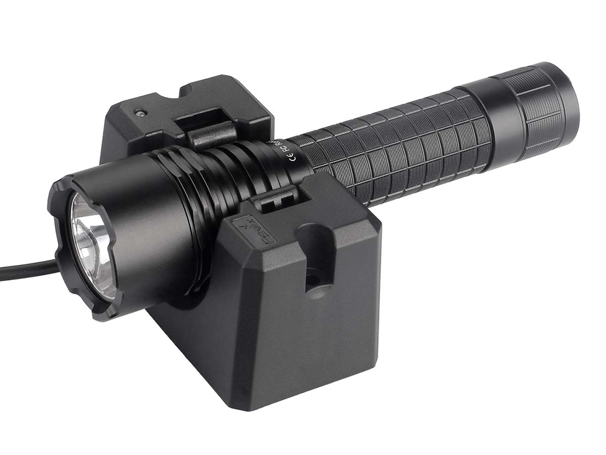Fenix RC20 Rechargeable Cradle Flashlight Fenix RC20 Rechargeable Cradle Flashlight