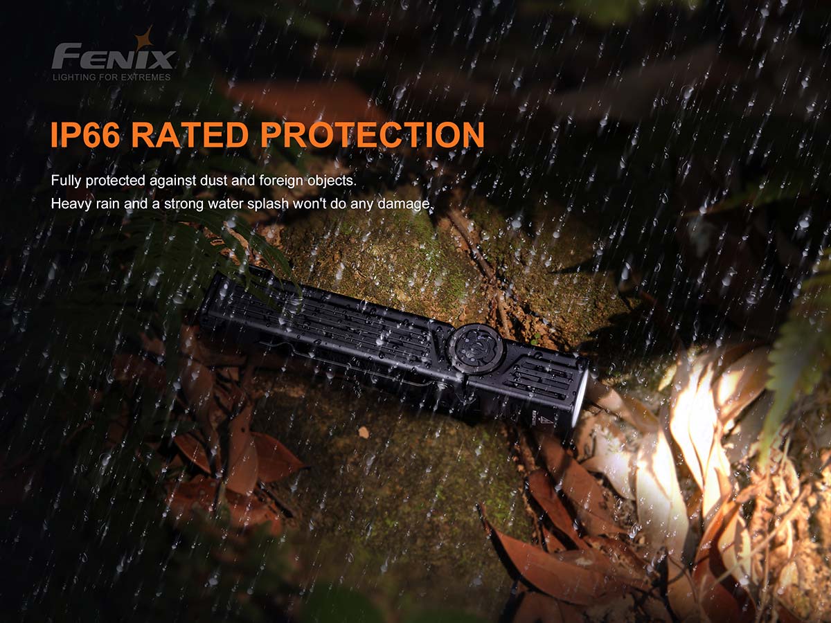 fenix wt25r flashlight rain resistant