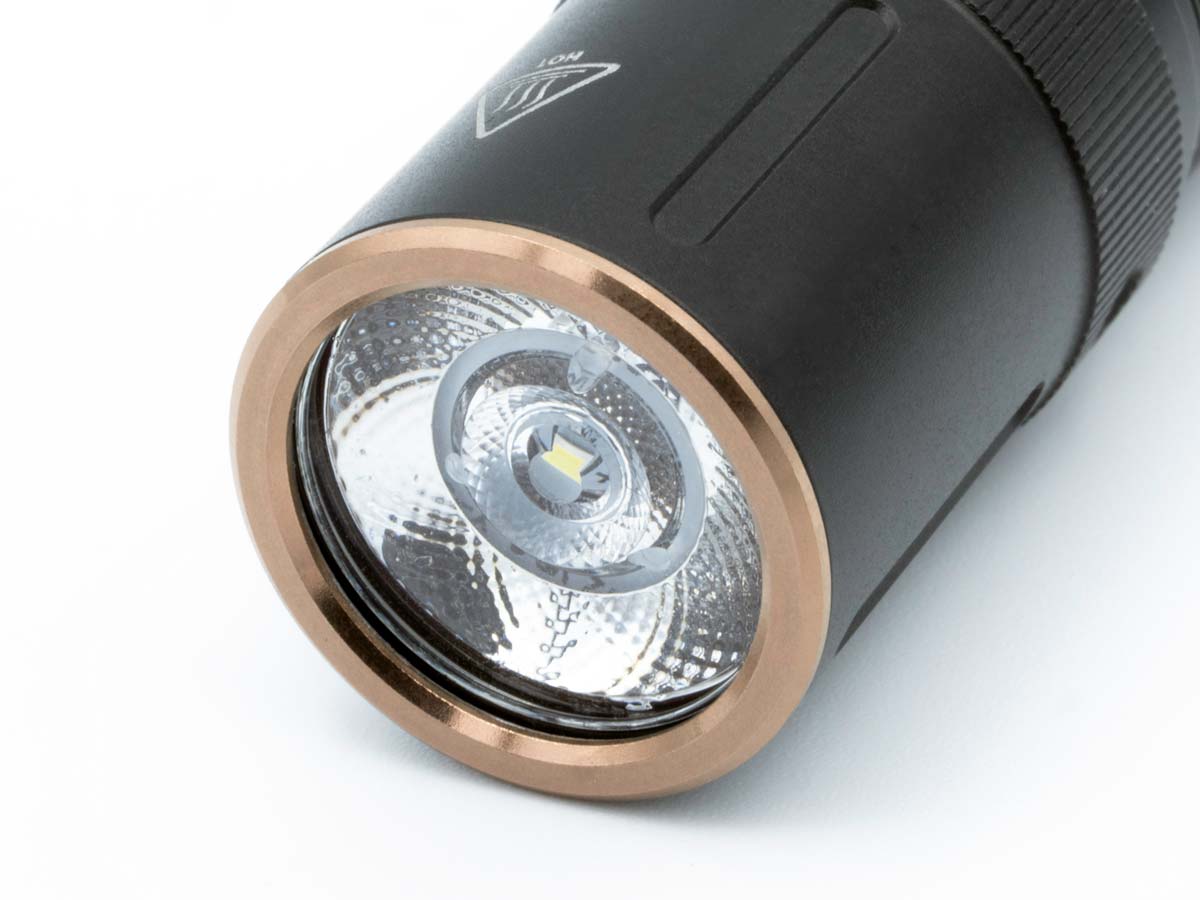 fenix e12 v2.0 aa flashlight Fenix E12 V2.0 AA Flashlight - 160 lumens - DISCONTINUED