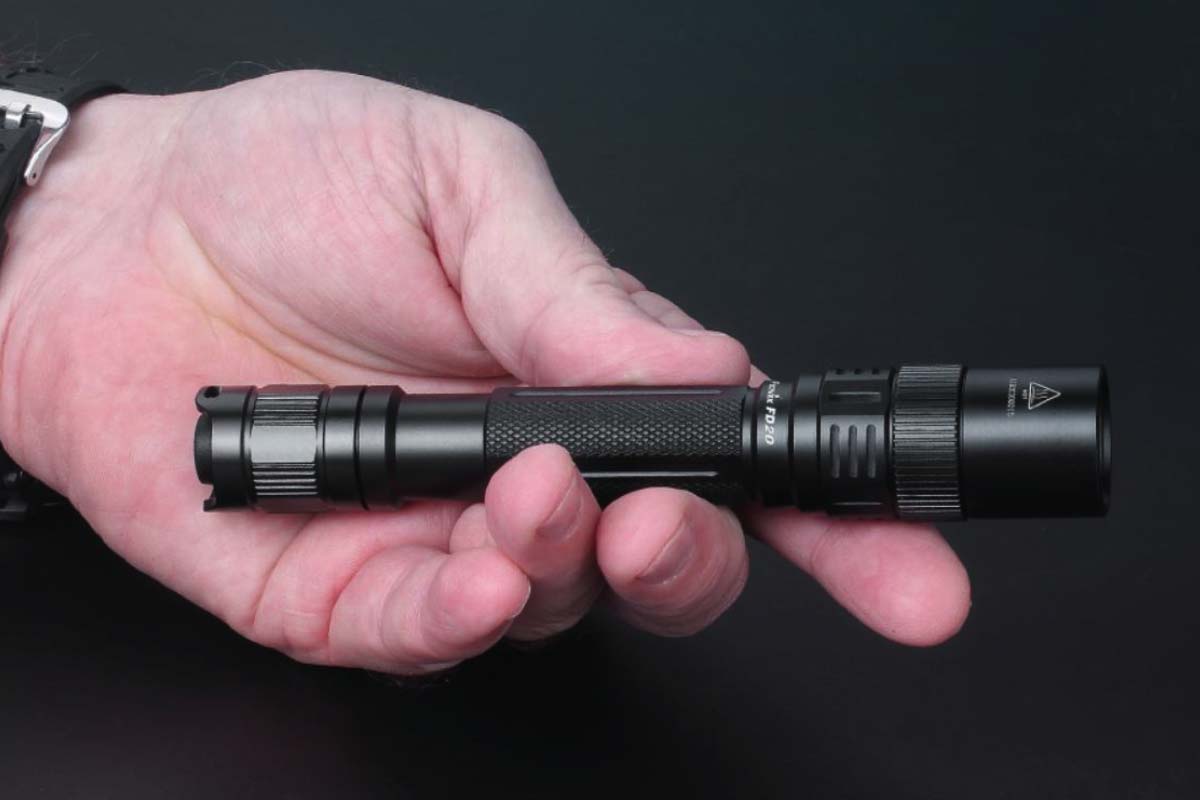 fenix fd20 focus flashlight small size